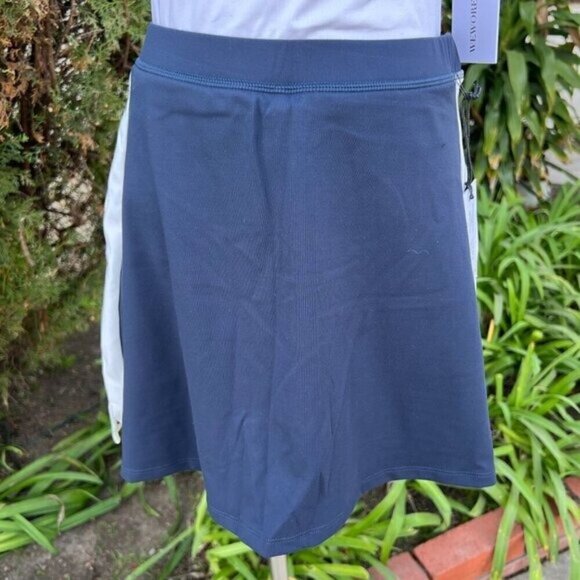 WeWoreWhat Revolve Active Tennis Skort MEDIUM in Solid Blue Navy Optic White - Picture 3 of 10